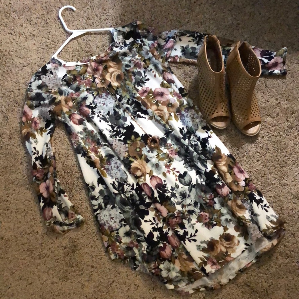Floral long sleeve dress